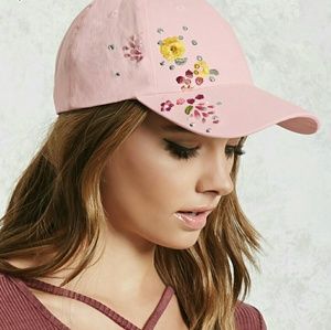 NWT Embroidered Baseball Cap